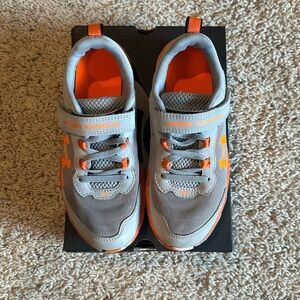 Under Armour Little Kid Assert 9 Running Shoes - Size 9